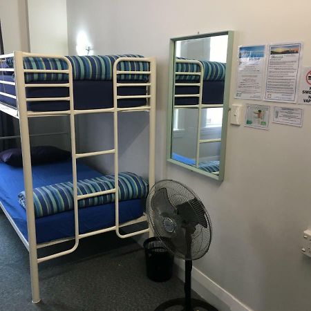 Harbourside City Backpackers Tauranga Exteriör bild