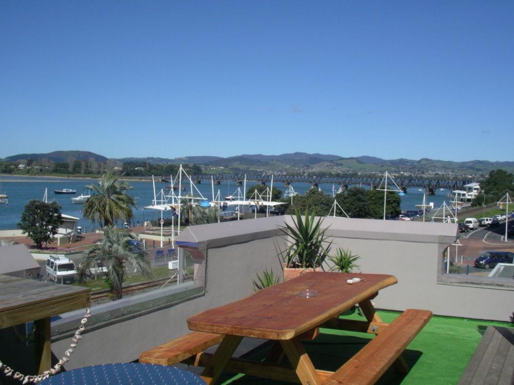 Harbourside City Backpackers Tauranga Exteriör bild