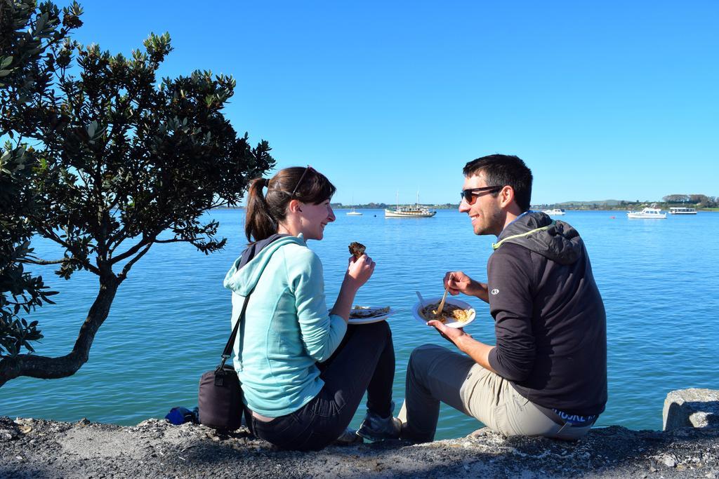 Harbourside City Backpackers Tauranga Exteriör bild