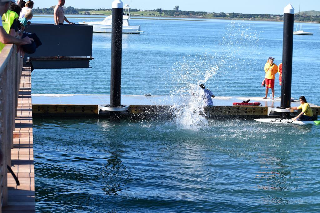 Harbourside City Backpackers Tauranga Exteriör bild