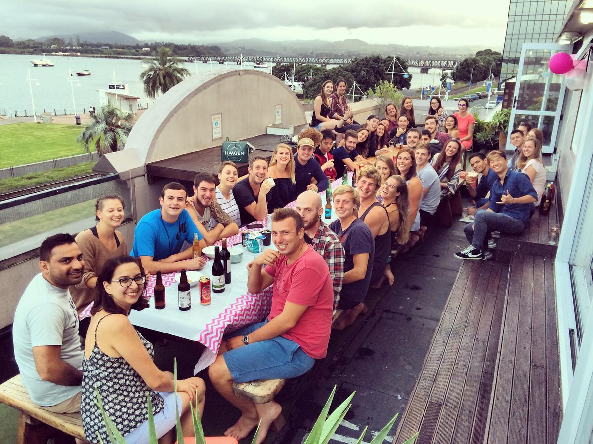 Harbourside City Backpackers Tauranga Exteriör bild